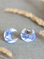 Dainty Crescent Moon Earrings Stud with Pressed Flowers in Resin