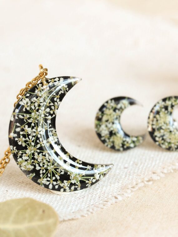 Small Half Moon Earrings Stud with Queen Anne Lace Flower
