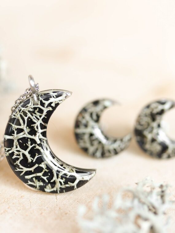 Aesthetic Crescent Moon Necklace with Pressed Plants in Resin
