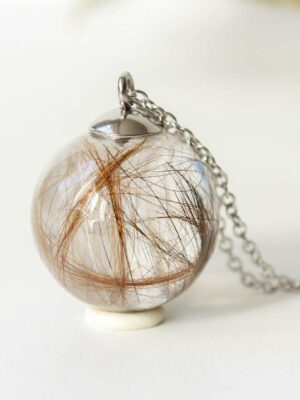 Hair Necklace – Personalized Pet Memorial in Crystal Resin