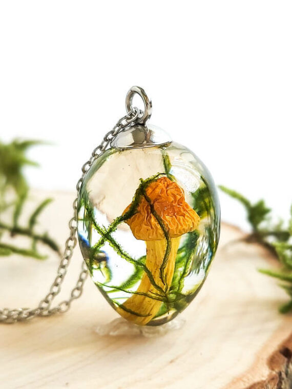 Botanical Inspired Necklace – Dried Mushroom Necklace with Moss