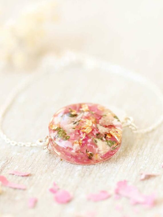 Wedding Bouquet Preservation Bracelet – Custom Resin Jewelry with Your Real Flowers