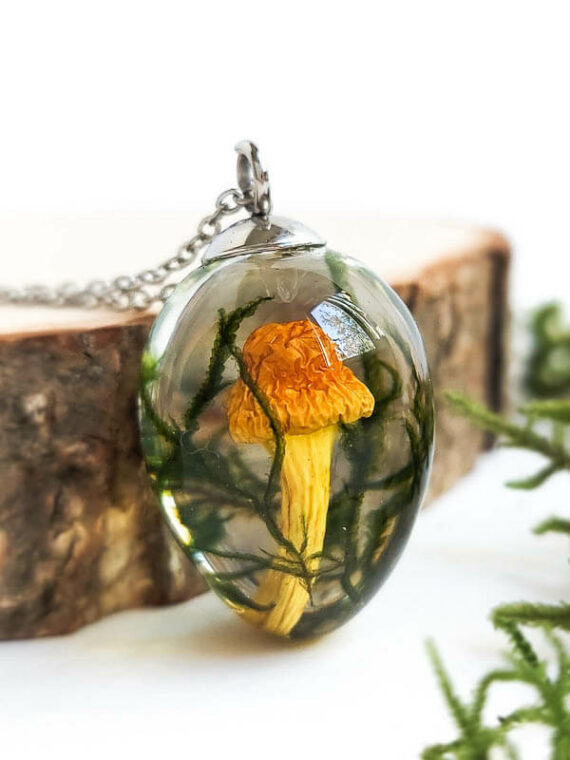 Botanical Inspired Necklace – Dried Mushroom Necklace with Moss
