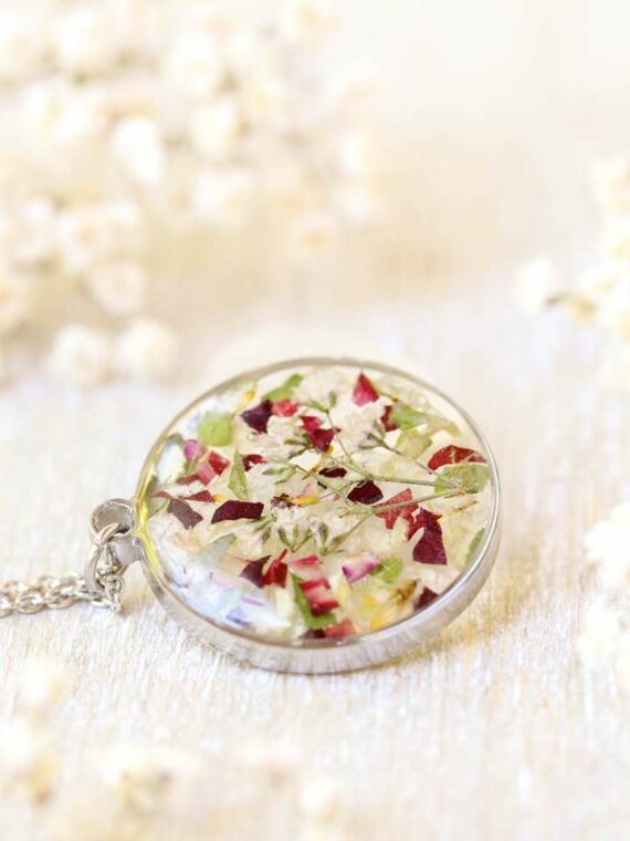 Memorial Flowers Necklace – Preserved Flower Keepsake to Honor a Loved One