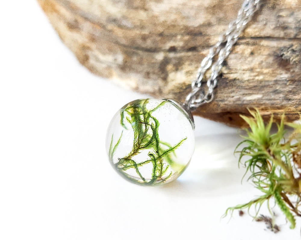 Botanical necklace, Real plant necklace, Moss jewelry, Nature inspired gifts, Terrarium necklace, Woodland necklace, Gift for him or her