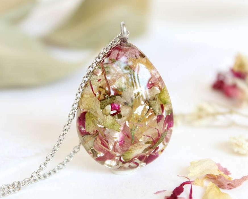 Flower Preservation Wedding Resin Necklace – Custom Keepsake with Your Real Flowers