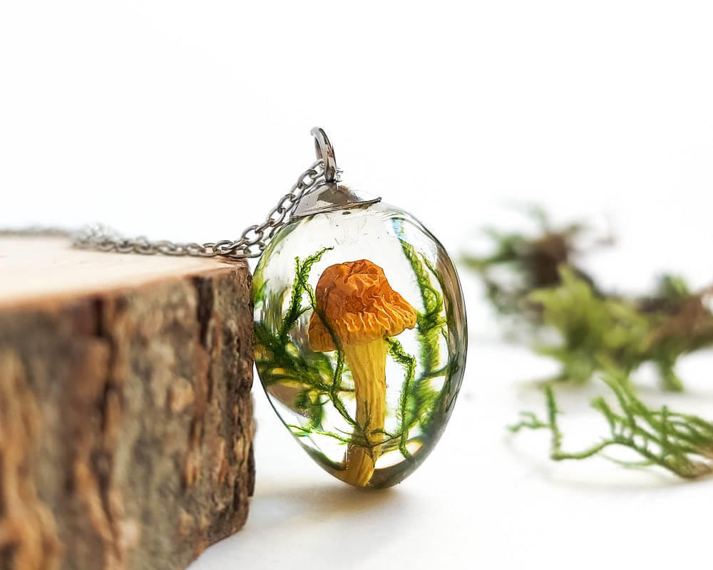 Botanical Inspired Necklace – Dried Mushroom Necklace with Moss