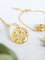 Flower memorial keepsake necklace, Handmade with Dried flower jewelry, Memorial gift for loss, Funeral flower keepsake